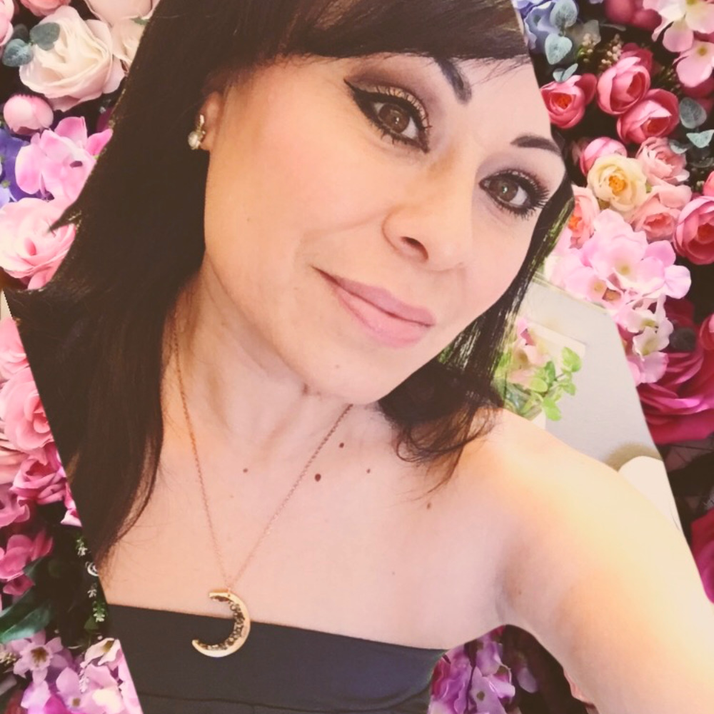 Meet your Posher, Stephani